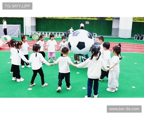 激发孩子创造力的趣味足球益智拼装互动体验全面提升综合宝典